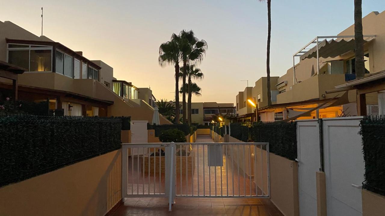 Casa Rodolitos Apartment คอร์ราเลโฮ ภายนอก รูปภาพ